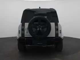 Land Rover Defender (2026) thumbnail 5