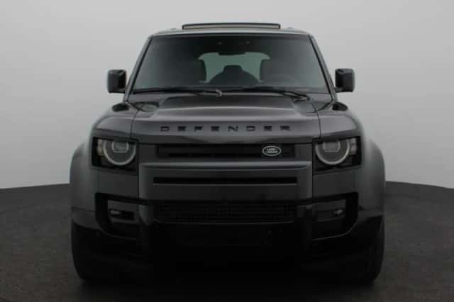 Land Rover Defender (2026) thumbnail 3