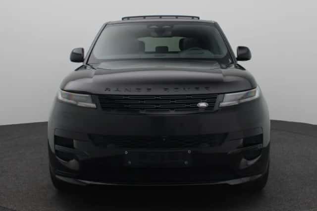 Land Rover Range Rover Sport (2026) thumbnail 3