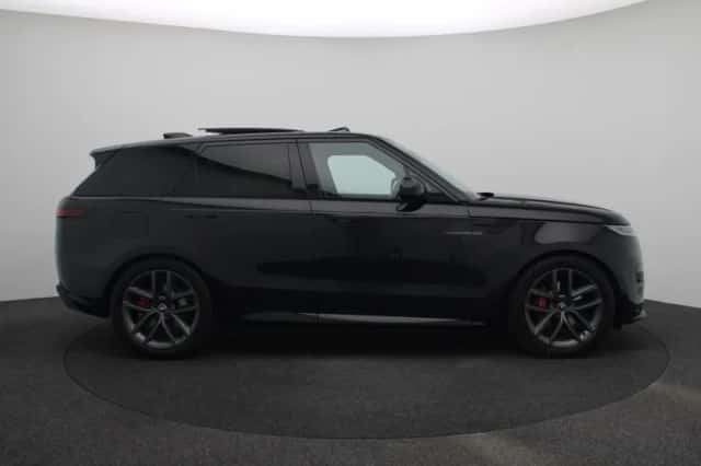 Land Rover Range Rover Sport (2026) thumbnail 6