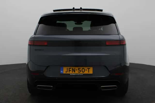 Land Rover Range Rover Sport (2025) thumbnail 5