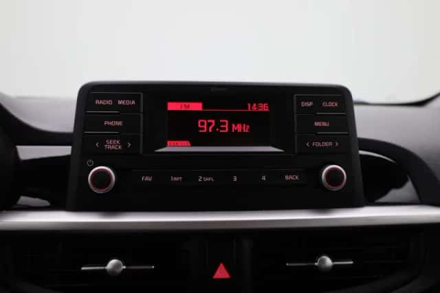 Kia Picanto (2021) thumbnail 11