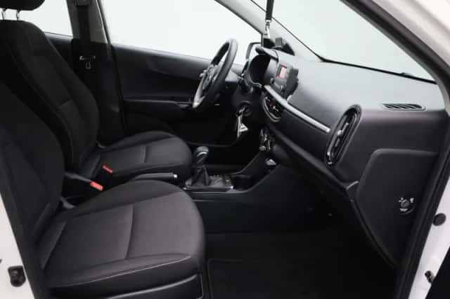 Kia Picanto (2021) thumbnail 6