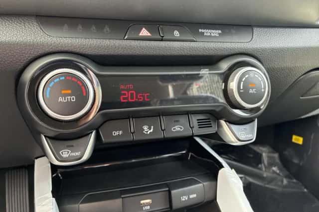 Kia Stonic (2026) thumbnail 6