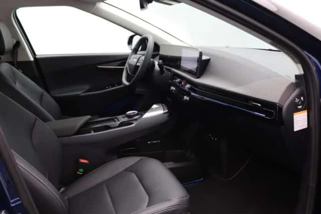 Kia EV6 (2025) thumbnail 6