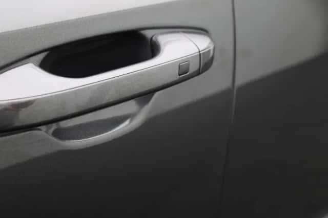 Kia Niro EV (2025) thumbnail 31