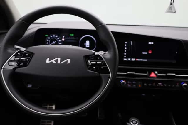 Kia Niro EV (2025) thumbnail 7