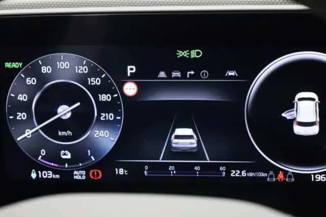 Kia Niro EV (2025) thumbnail 8