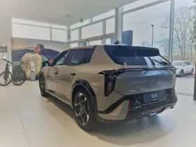 Kia EV4 thumbnail 3
