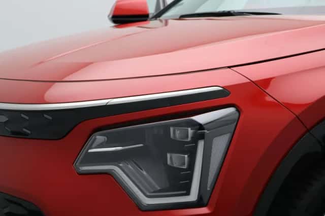 Kia Niro EV (2023) thumbnail 14