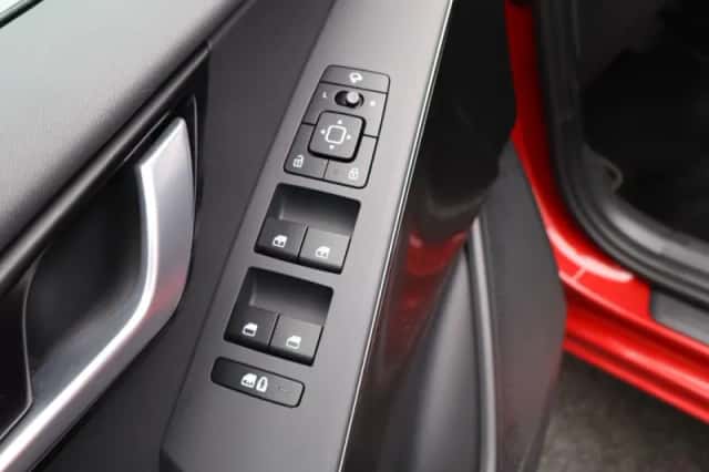 Kia Niro EV (2023) thumbnail 26