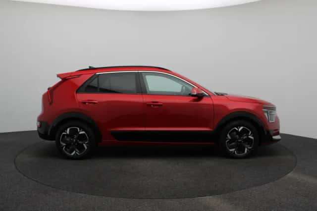 Kia Niro EV (2023) thumbnail 6