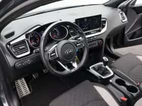 Kia Ceed Sportswagon (2021) thumbnail 3