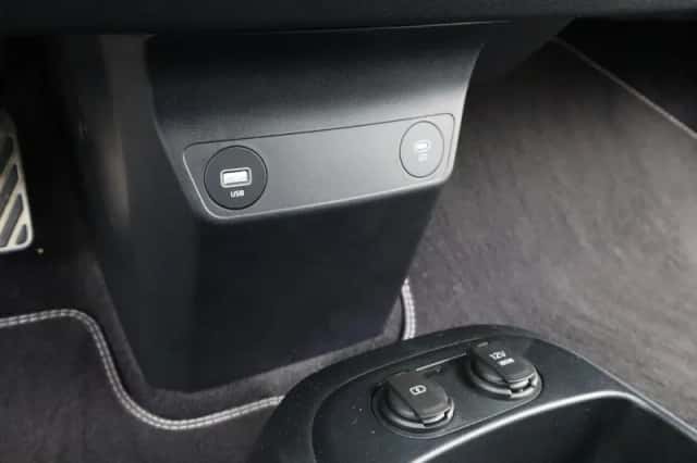 Kia EV6 (2021) thumbnail 20