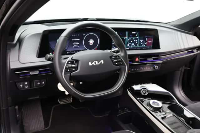 Kia EV6 (2021) thumbnail 5