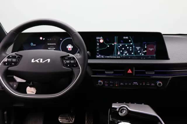 Kia EV6 (2021) thumbnail 10