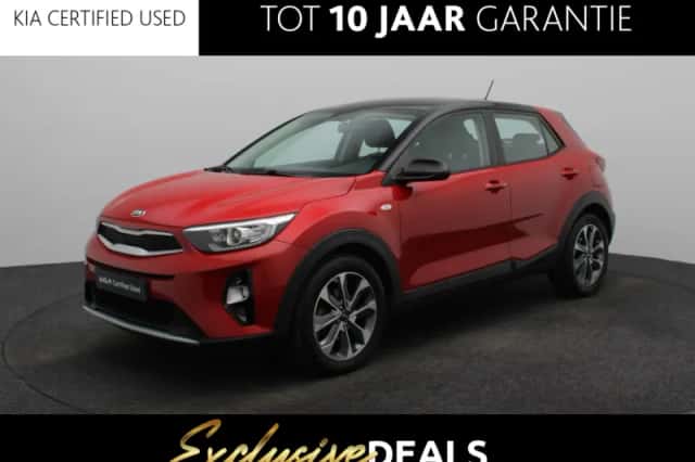 Kia Stonic (2018) thumbnail 1