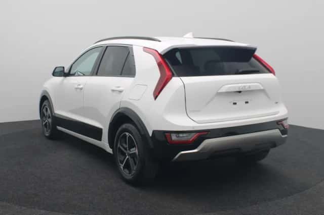 Kia Niro (2026) thumbnail 2