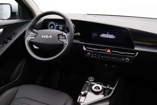 Kia Niro (2026) thumbnail 4