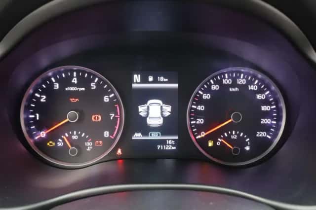 Kia Stonic (2022) thumbnail 12