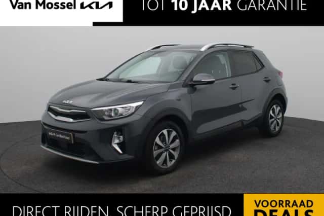 Kia Stonic (2022) thumbnail 1