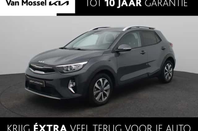 Kia Stonic (2022) thumbnail 1