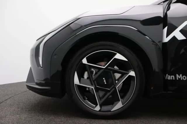 Kia EV4 (2025) thumbnail 33