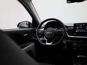 Kia Stonic thumbnail 5
