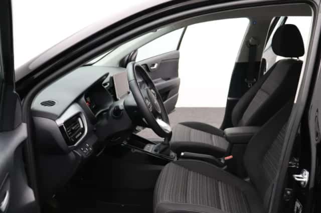 Kia Stonic (2026) thumbnail 6
