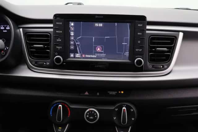 Kia Rio (2017) thumbnail 12