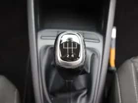 Kia Rio thumbnail 18