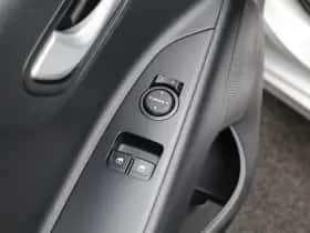 Kia Rio thumbnail 22
