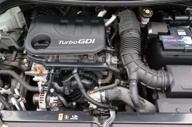 Kia Rio (2017) thumbnail 33