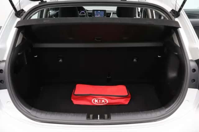 Kia Rio (2017) thumbnail 36