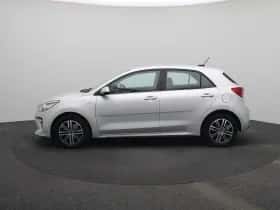 Kia Rio thumbnail 40