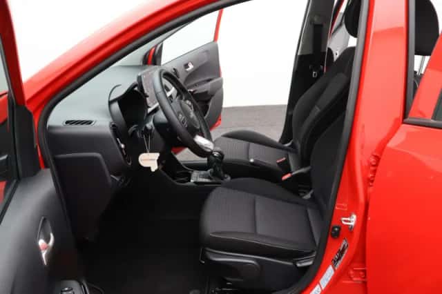 Kia Picanto (2022) thumbnail 6