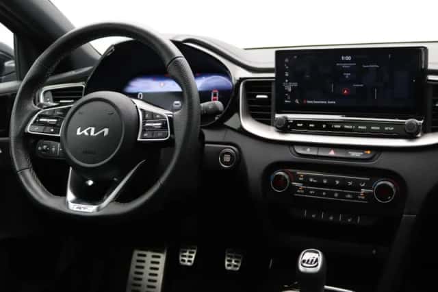 Kia Proceed (2025) thumbnail 7