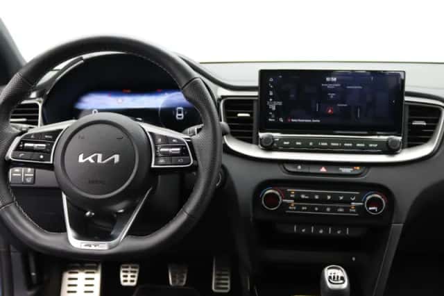 Kia Proceed (2025) thumbnail 10