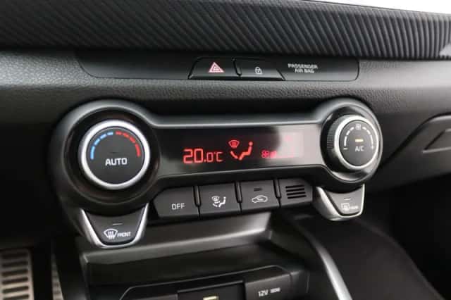 Kia Stonic (2022) thumbnail 15