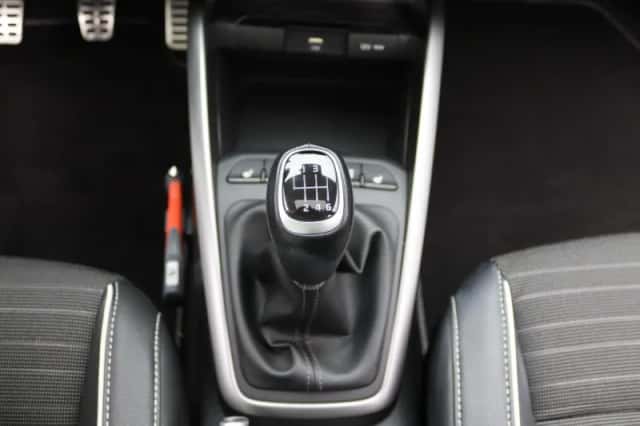 Kia Stonic (2022) thumbnail 18