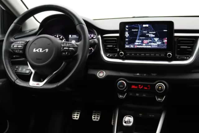 Kia Stonic (2022) thumbnail 7