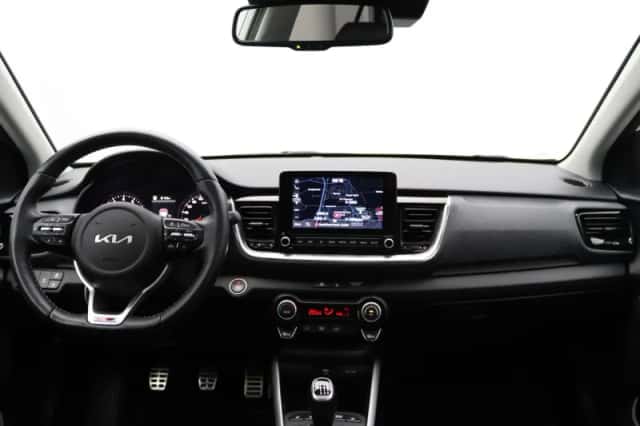 Kia Stonic (2022) thumbnail 9