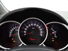 Kia Venga thumbnail 11