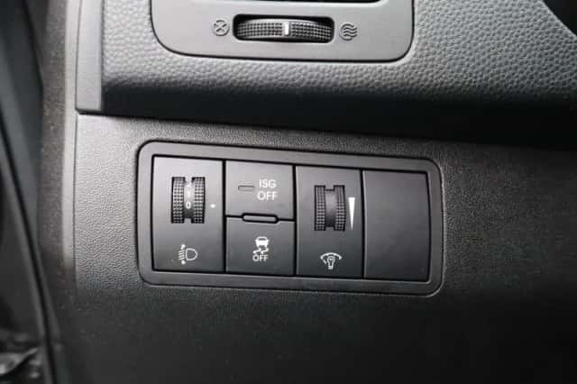 Kia Venga (2015) thumbnail 16