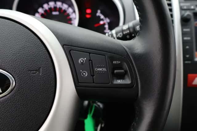 Kia Venga (2015) thumbnail 20