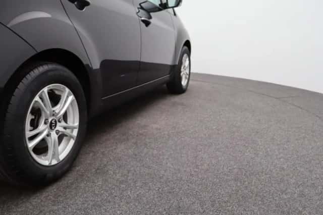 Kia Venga (2015) thumbnail 26