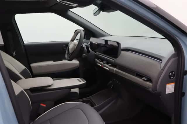Kia EV3 (2025) thumbnail 6