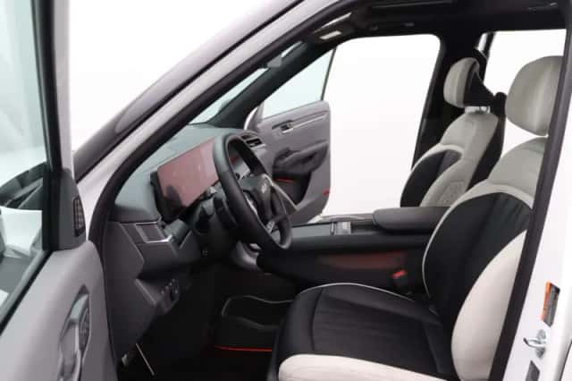 Kia EV9 (2026) thumbnail 4