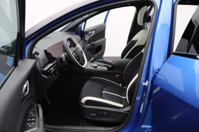 Kia Sportage (2026) thumbnail 5