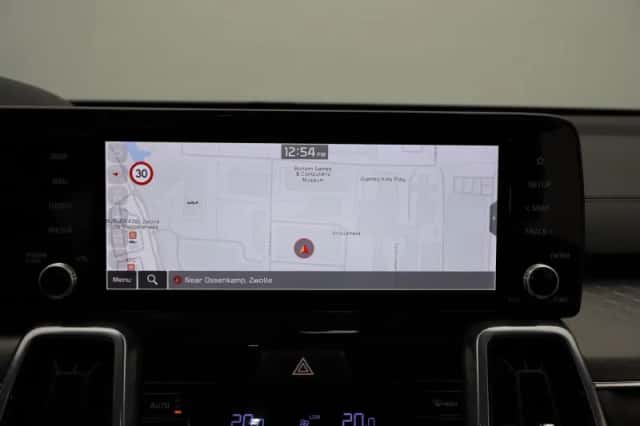Kia Sorento (2023) thumbnail 16